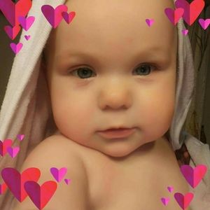 Meet your Posher, Moira